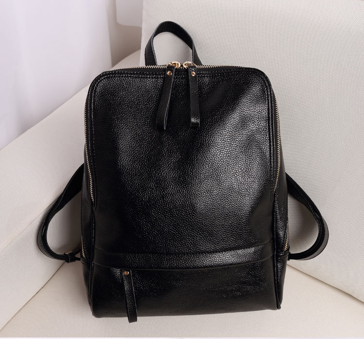 真皮女包双肩包定制广东箱包工厂家直销皮具定做_04.jpg 真皮女包双肩包定制广东箱包工厂家直销皮具定做_04.jpg